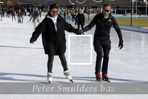 Amsterdam 28 februari 2022
Presentaie Hollandse 100 van Lymphe & Co op de jaap Eden baan.
Aanwezig oa Prins Bernhard jr Prinses Annette Simon Keizer Monique des Bouvrie zoon Jan des Bouvrie Benjamin Aslan Nino Wilkes Marichelle de Jong en David v d Noord.