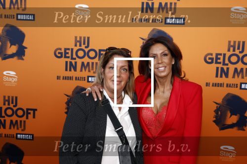 Apeldoorn 27 februari 2022
Premiere Hij gelooft in mij .
Rachel Hazes met haar zus Els Hofland