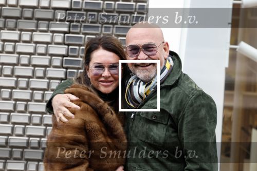 Amsterdam 19 februari 2022
Rudolf v Soelen met zijn vrouw op de pc hooftstraat