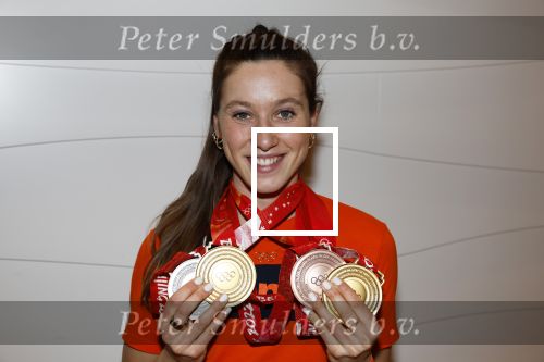 Schiphol 21 februari 2022
De olympische sporters en medaille winnaars komen terug uit Peking en worden gehuldigd in het Hilton Hotel. Suzanne Schulten
