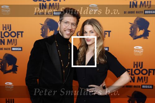 Apeldoorn 27 februari 2022
Premiere Hij gelooft in mij . William Spaaij kwam met zijn nieuwe vriendin
