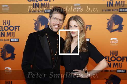 Apeldoorn 27 februari 2022
Premiere Hij gelooft in mij . William Spaaij kwam met zijn nieuwe vriendin