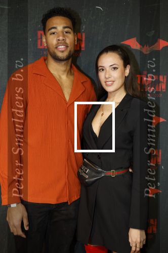 Amsterdam 28 februari 2022
Premiere Batman in Pathe Arena .
Zoe Ivory met vriend Julius Clay v Sauers