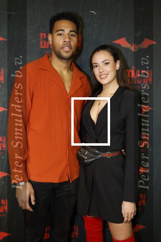 Amsterdam 28 februari 2022
Premiere Batman in Pathe Arena .
Zoe Ivory met vriend Julius Clay v Sauers