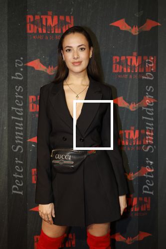 Amsterdam 28 februari 2022
Premiere Batman in Pathe Arena .
Zoe Ivory met vriend Julius Clay v Sauers