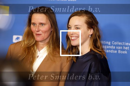 Amsterdam 10 maart 2023
Boekenbal 2023 in de schouwburg van Amsterdam.
Maartje Wortel met vriendin Femke Heemskerk