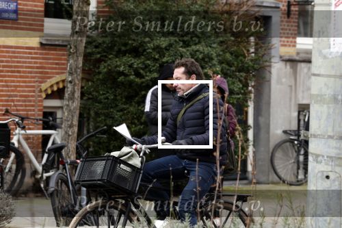 Amsterdam 8 maart 2023
Jacob Derwig leert zijn teksten terwijl hij door Amsterdam zuid fietst