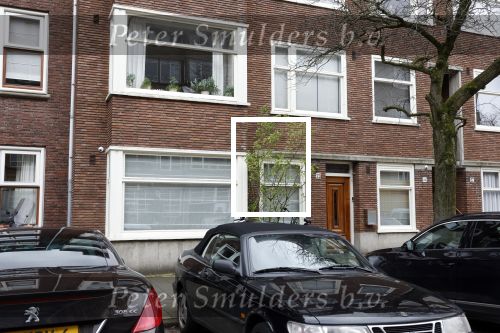 Amsterdam 8 maart 2023
Thierry Baudet zijn nieuwe huis wordt inmiddels met meerdere camera\'s in de straat beveiligd.