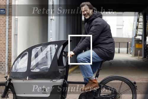 Amsterdam 21 februari 2023
Arie Boomsma op zijn bakfiets onderweg naar Vondelgym.