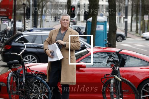 Amsterdam 4 maart 2023
Bram Moszkowicz doet boodschappen in Amsterdam zuid