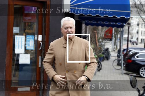 Amsterdam 4 maart 2023
Bram Moszkowicz doet boodschappen in Amsterdam zuid