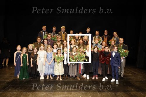 Amsterdam 5 maart 2023
Premiere les Miserables in Carre.
cast met  oa Milan van Waardenburg  Vajen v d Bosch Freek Bartels . 
Cameron Mackintosch kwam ook kijken