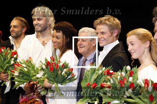 Amsterdam 5 maart 2023
Premiere les Miserables in Carre.
cast met  oa Milan van Waardenburg  Vajen v d Bosch Freek Bartels . 
Cameron Mackintosch kwam ook kijken