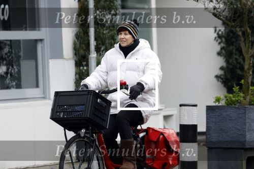 Amsterdam, 13 maart 2023
Chazia Mourali op de fiets in Amsterdam