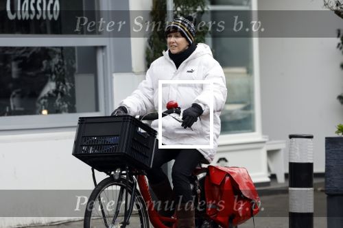 Amsterdam, 13 maart 2023
Chazia Mourali op de fiets in Amsterdam