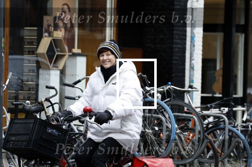 Amsterdam, 13 maart 2023
Chazia Mourali op de fiets in Amsterdam