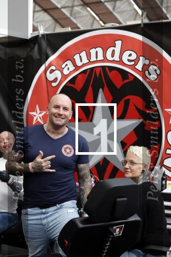 Amsterdam 18 februari 2023
Dean saunders met tatoo shop  op de huishoudbeurs in de rai