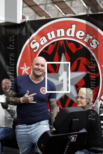 Amsterdam 18 februari 2023
Dean saunders met tatoo shop  op de huishoudbeurs in de rai