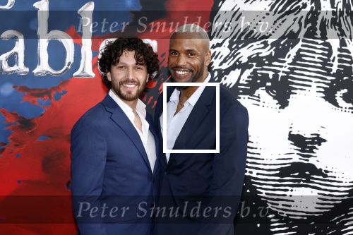 Amsterdam 5 maart 2023
Premiere les Miserables in Carre.
 Diego Gonzalez-Clark (links) en Cyrano Lionel