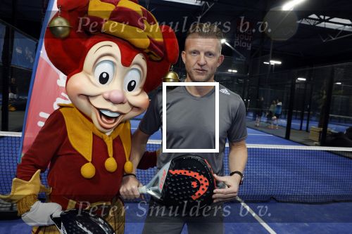 Amsterdam 10 maart 2023
Padel wedstrijd bij Plaza Padel voor het goede doel  Villa Pardoes.
Dirk Kuyt