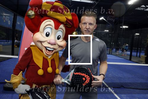 Amsterdam 10 maart 2023
Padel wedstrijd bij Plaza Padel voor het goede doel  Villa Pardoes.
Dirk Kuyt