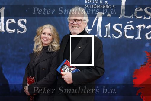 Amsterdam 5 maart 2023
Premiere les Miserables in Carre. Ernst daniel Smid met partner