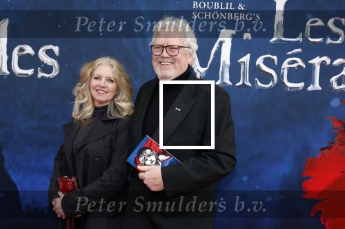 Amsterdam 5 maart 2023
Premiere les Miserables in Carre. Ernst daniel Smid met partner