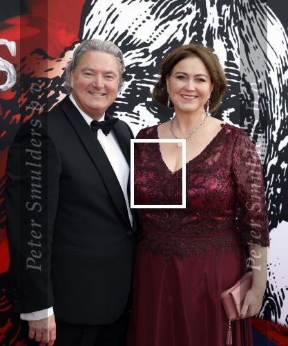 Amsterdam 5 maart 2023
Premiere les Miserables in Carre.
Erwin v Lambaart met zijn vrouw