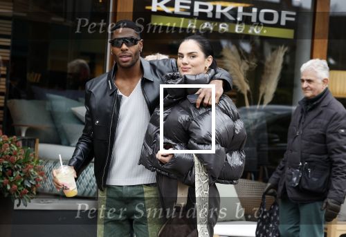 Laren 18 februari 2023
Denzel Slager en Famke Louise in het centrum van Laren