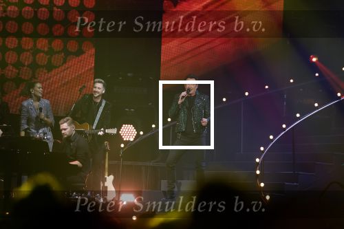 Amsterdam 11 maart 2023
Holland zingt Hazes in het ziggo dome.
Jeroen v d Boom Samantha Steenwijk Waylon Karsu John de Bever Og3ne Gerard Joling en Jamai maken er een geweldige show van .
Gasten aanwezig oa Rachel Hazes Wesley Sneijder en Guido den Aantrekker met zijn vrouw Tiffany.