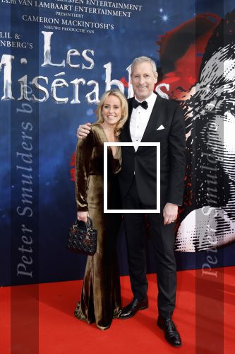 Amsterdam 5 maart 2023
Premiere les Miserables in Carre.
Gert Vehulst met zijn vrouw