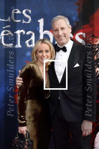 Amsterdam 5 maart 2023
Premiere les Miserables in Carre.
Gert Vehulst met zijn vrouw