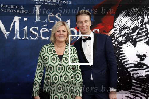 Amsterdam 5 maart 2023
Premiere les Miserables in Carre.
Irene Moors met een goede kennis