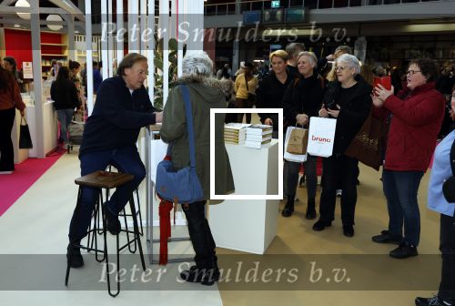 Amsterdam 19 februari 2023
Ivo Niehe signeert zijn nieuwe boek \