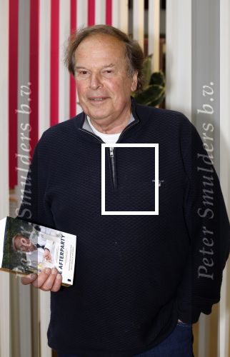 Amsterdam 19 februari 2023
Ivo Niehe signeert zijn nieuwe boek \