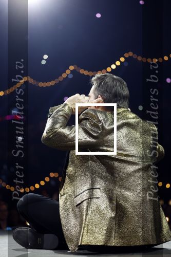 Amsterdam 11 maart 2023
Holland zingt Hazes in het ziggo dome.
Jeroen v d Boom Samantha Steenwijk Waylon Karsu John de Bever Og3ne Gerard Joling en Jamai maken er een geweldige show van .
Gasten aanwezig oa Rachel Hazes Wesley Sneijder en Guido den Aantrekker met zijn vrouw Tiffany.