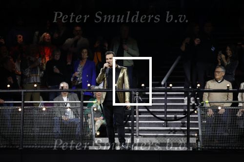 Amsterdam 11 maart 2023
Holland zingt Hazes in het ziggo dome.
Jeroen v d Boom Samantha Steenwijk Waylon Karsu John de Bever Og3ne Gerard Joling en Jamai maken er een geweldige show van .
Gasten aanwezig oa Rachel Hazes Wesley Sneijder en Guido den Aantrekker met zijn vrouw Tiffany.