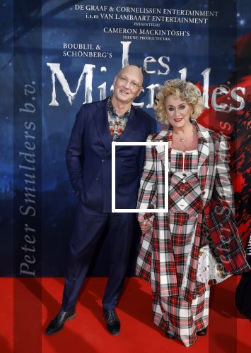 Amsterdam 5 maart 2023
Premiere les Miserables in Carre.
Karin Bloemen met haar man