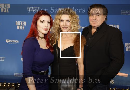 Amsterdam 10 maart 2023
Boekenbal 2023 in de schouwburg van Amsterdam.
Leon de Winter met partner Jessica Durlacher en dochter