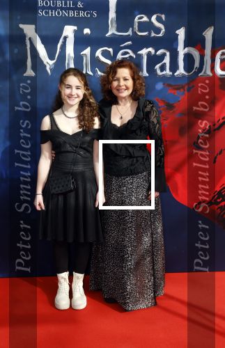 Amsterdam 5 maart 2023
Premiere les Miserables in Carre.
Maaike Widdershoven met haar dochter Noa Staakman