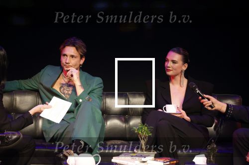 Leusden 6 maart 2023
Uitreiking Edisons in het AFAS theater .
Maan en haar vriend Goldband-zanger Karel Gerlach op de edisons. Goldband is de grote winnaar met m,eerdere edisons