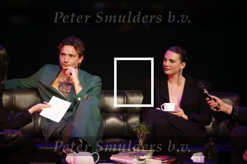 Leusden 6 maart 2023
Uitreiking Edisons in het AFAS theater .
Maan en haar vriend Goldband-zanger Karel Gerlach op de edisons. Goldband is de grote winnaar met m,eerdere edisons