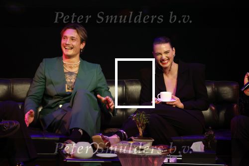 Leusden 6 maart 2023
Uitreiking Edisons in het AFAS theater .
Maan en haar vriend Goldband-zanger Karel Gerlach op de edisons. Goldband is de grote winnaar met m,eerdere edisons