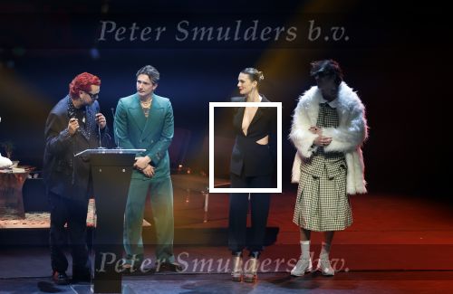 Leusden 6 maart 2023
Uitreiking Edisons in het AFAS theater .
Maan en haar vriend Goldband-zanger Karel Gerlach op de edisons. Goldband is de grote winnaar met m,eerdere edisons