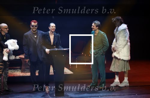 Leusden 6 maart 2023
Uitreiking Edisons in het AFAS theater .
Maan en haar vriend Goldband-zanger Karel Gerlach op de edisons. Goldband is de grote winnaar met m,eerdere edisons