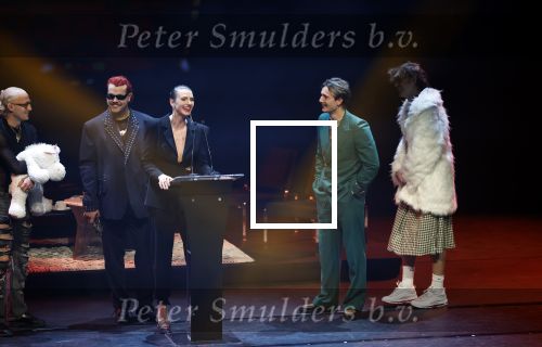 Leusden 6 maart 2023
Uitreiking Edisons in het AFAS theater .
Maan en haar vriend Goldband-zanger Karel Gerlach op de edisons. Goldband is de grote winnaar met m,eerdere edisons
