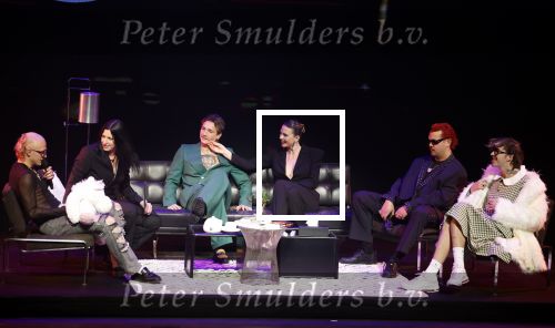 Leusden 6 maart 2023
Uitreiking Edisons in het AFAS theater .
Maan en haar vriend Goldband-zanger Karel Gerlach op de edisons. Goldband is de grote winnaar met m,eerdere edisons