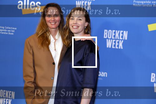 Amsterdam 10 maart 2023
Boekenbal 2023 in de schouwburg van Amsterdam.
Maartje Wortel met vriendin Femke Heemskerk