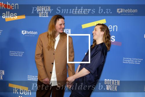 Amsterdam 10 maart 2023
Boekenbal 2023 in de schouwburg van Amsterdam.
Maartje Wortel met vriendin Femke Heemskerk