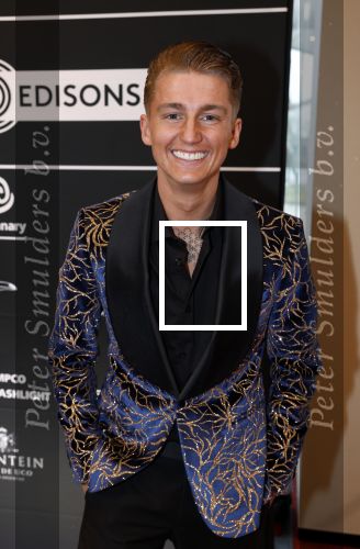 Leusden 6 maart 2023
Uitreiking Edisons in het AFAS theater .
Mart Hoogkamer kwam met zijn vriendin . Mart won een edison voor beste Nederlandse song